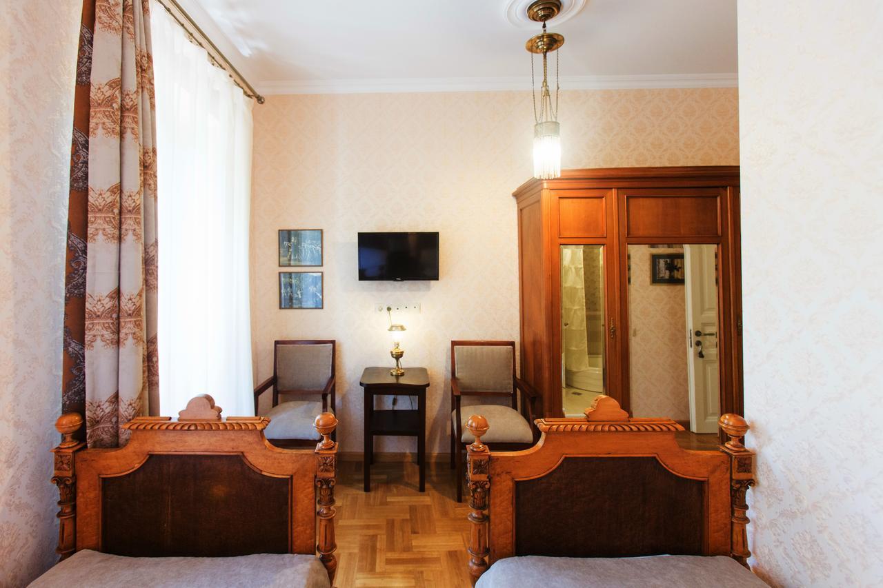 Bloom Boutique Hotel Тбилиси Экстерьер фото